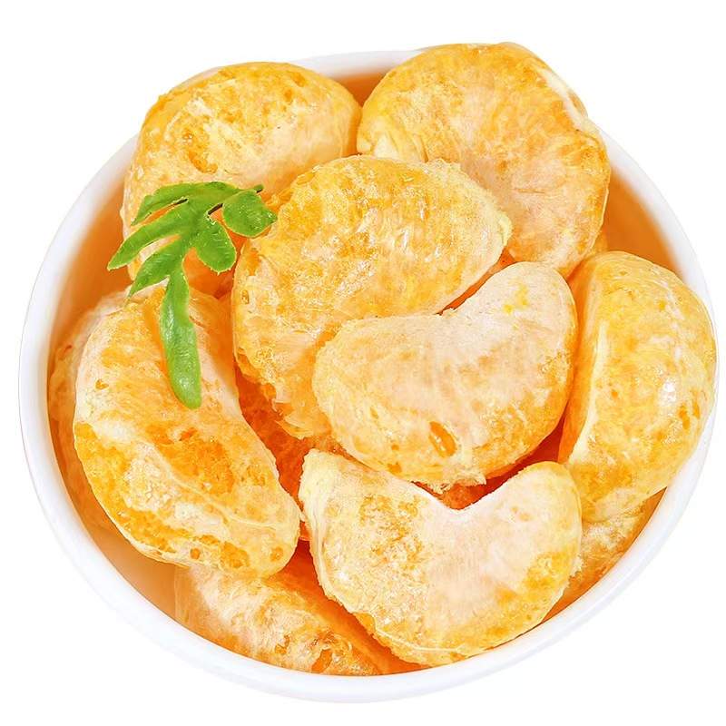 Crispy, Freeze-dried clementine, with no added sugar.
